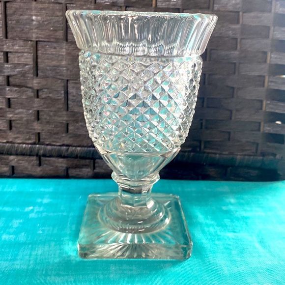 Vintage Cut Class Vase Urn With Lid - Picture 3 of 14